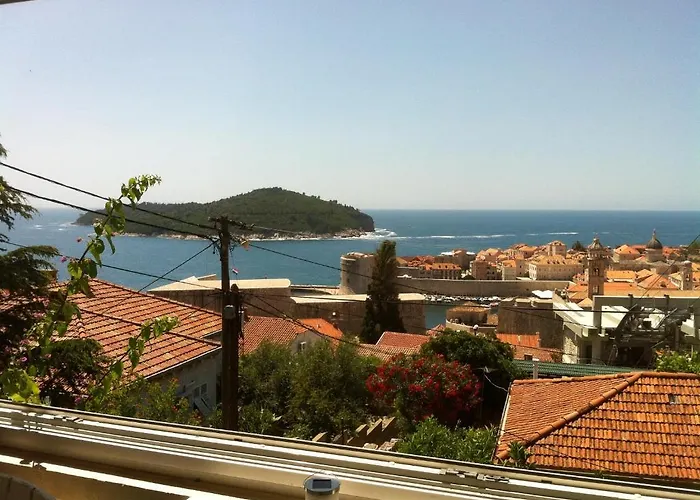 Jelen * Dubrovnik